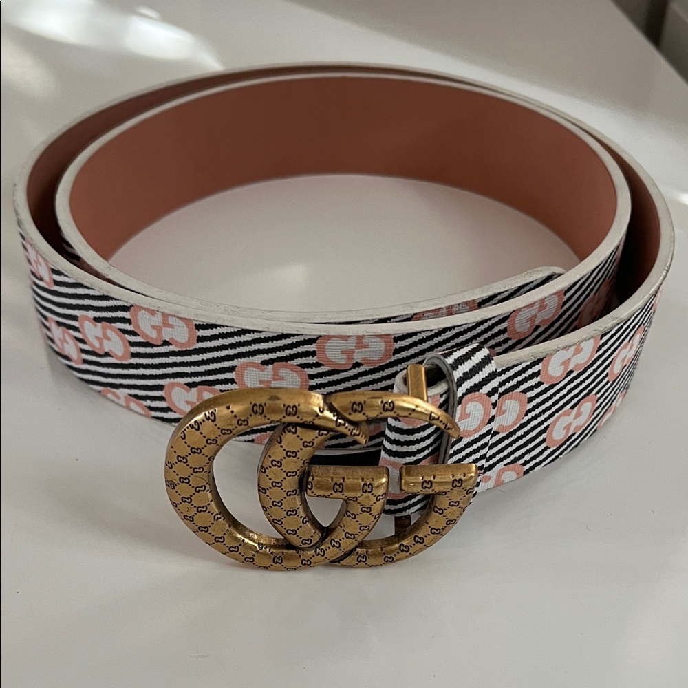 Gucci Striped Black and Gold Women's Belt